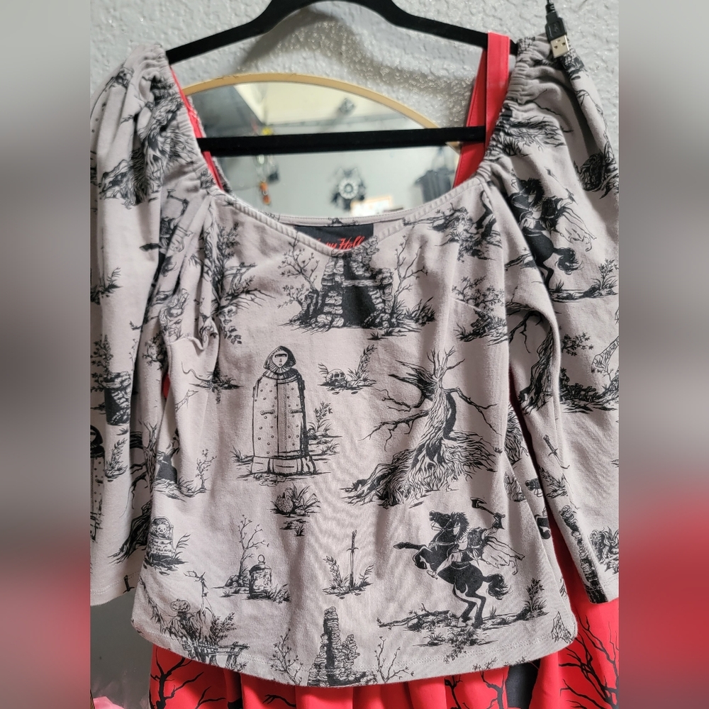 LFEN La Femme En Noir Sleepy hollow toile top MED GUC
